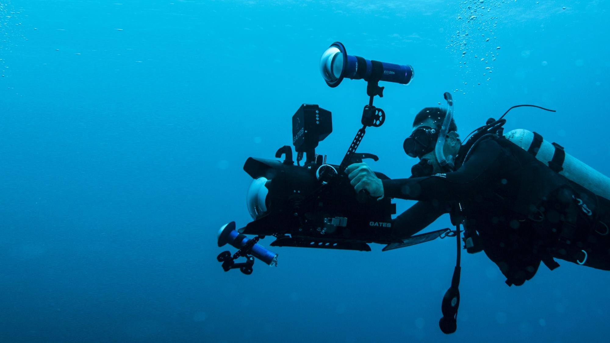 underwater-videographer-1